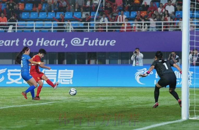 女足奥运备战进行时 女足奥运备战进行时